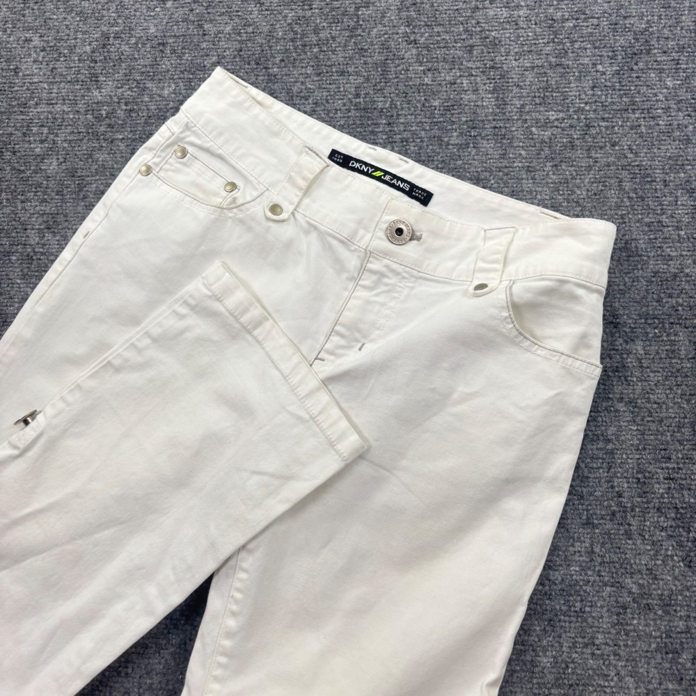 DKNY Jeans Pants 31 White Straight Leg Button Ankle Detail Womens‎